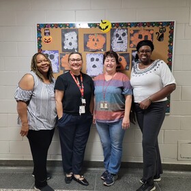 4 éducatrices de la petite enfance